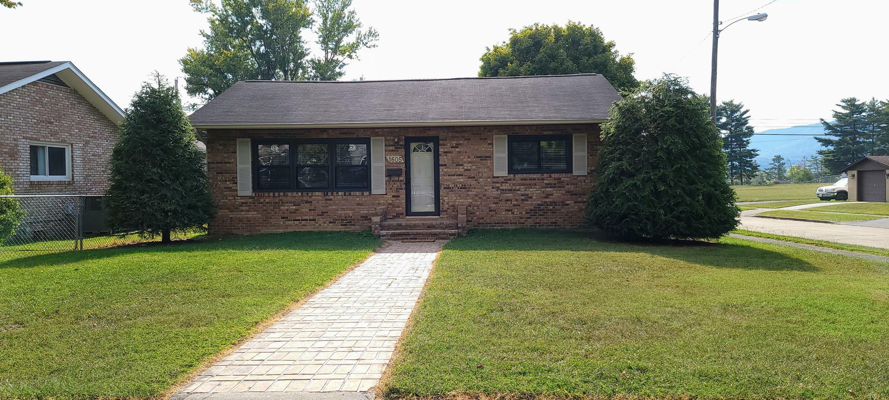 Property Photo:  1605 Redwood Drive Drive  TN 37664 