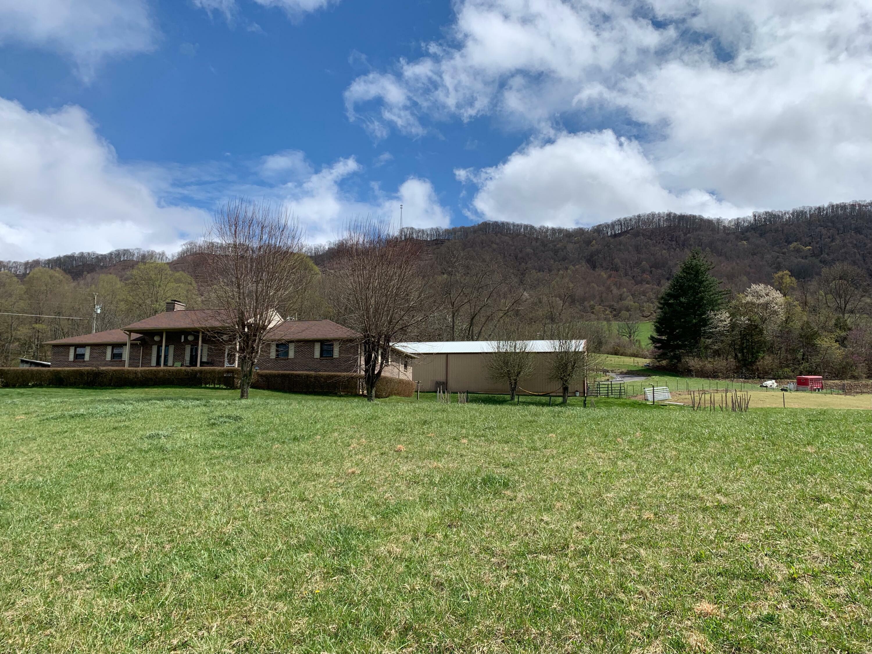 Property Photo:  186 Kelly Coomer Road  VA 24219 