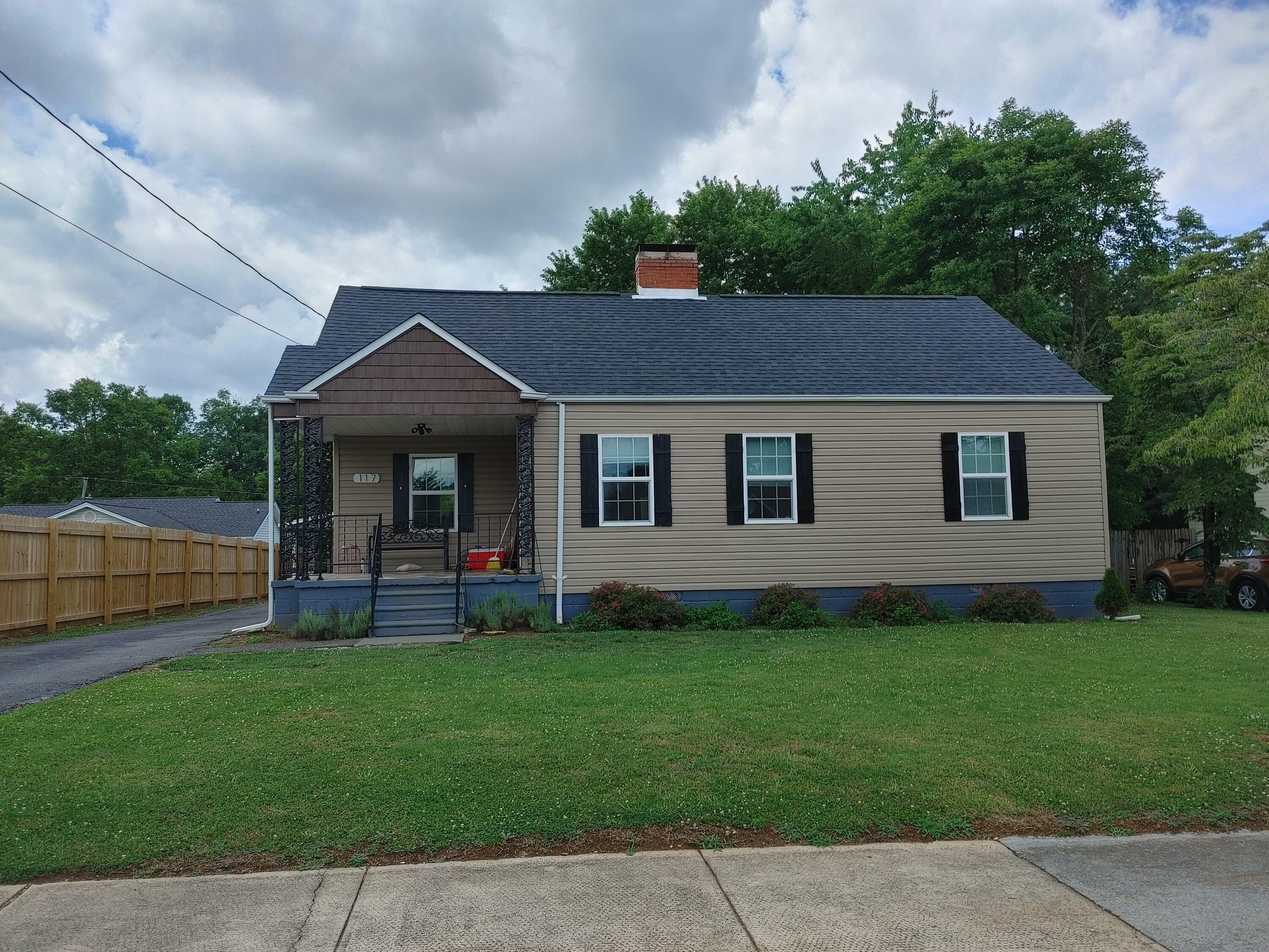 Property Photo:  117 Williams Avenue  TN 37643 