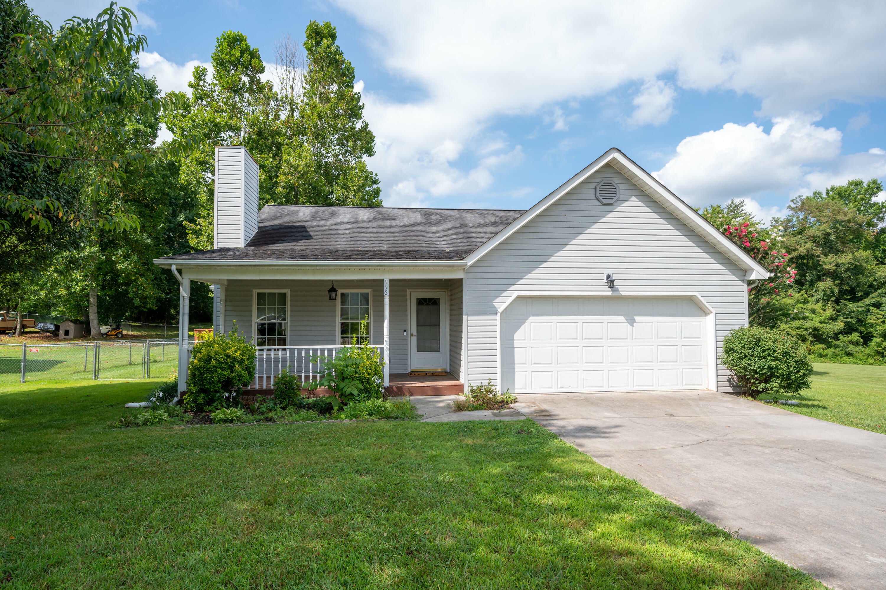 Property Photo:  116 Cedar Street  TN 37601 