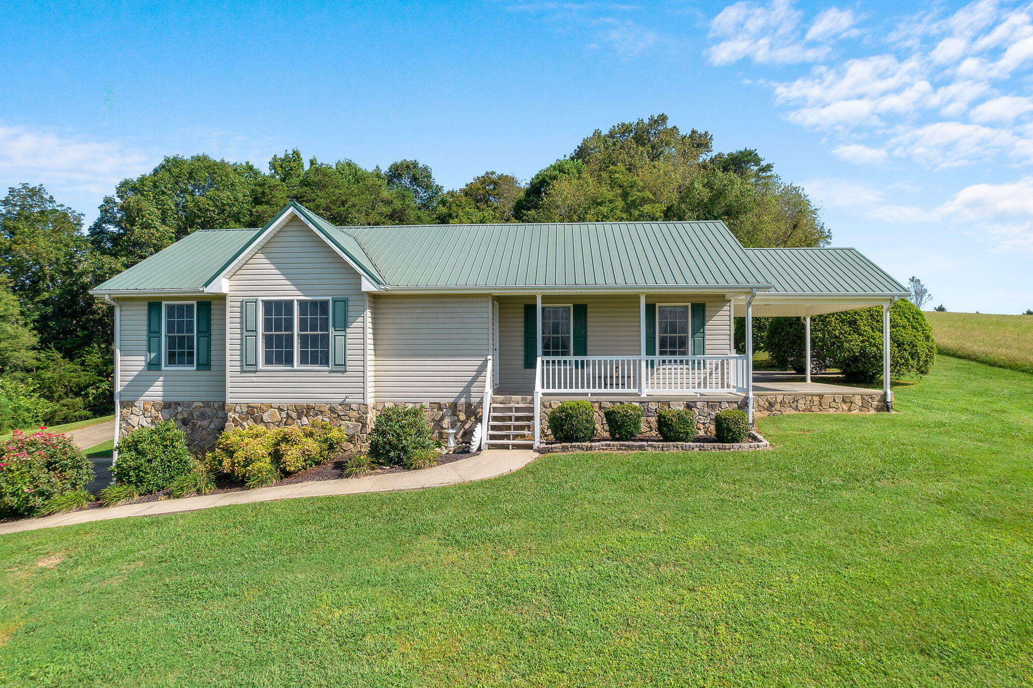 Property Photo:  2410 Pisgah Road  TN 37743 