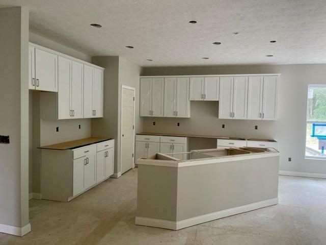 Property Photo: 7066 Valleycrest Drive 21 OH 45230