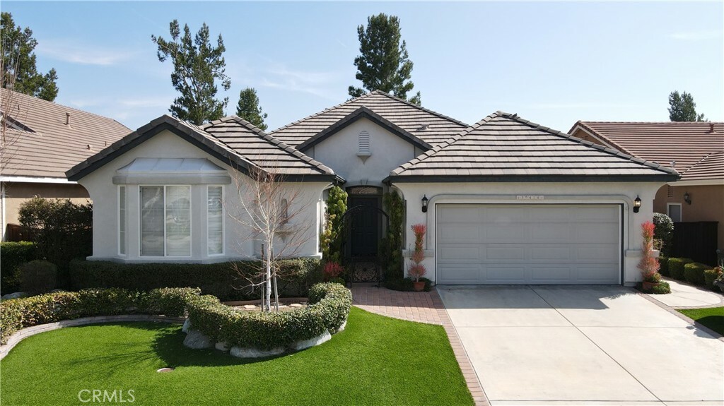 Property Photo:  39414 Silver Oak Circle  CA 92563 