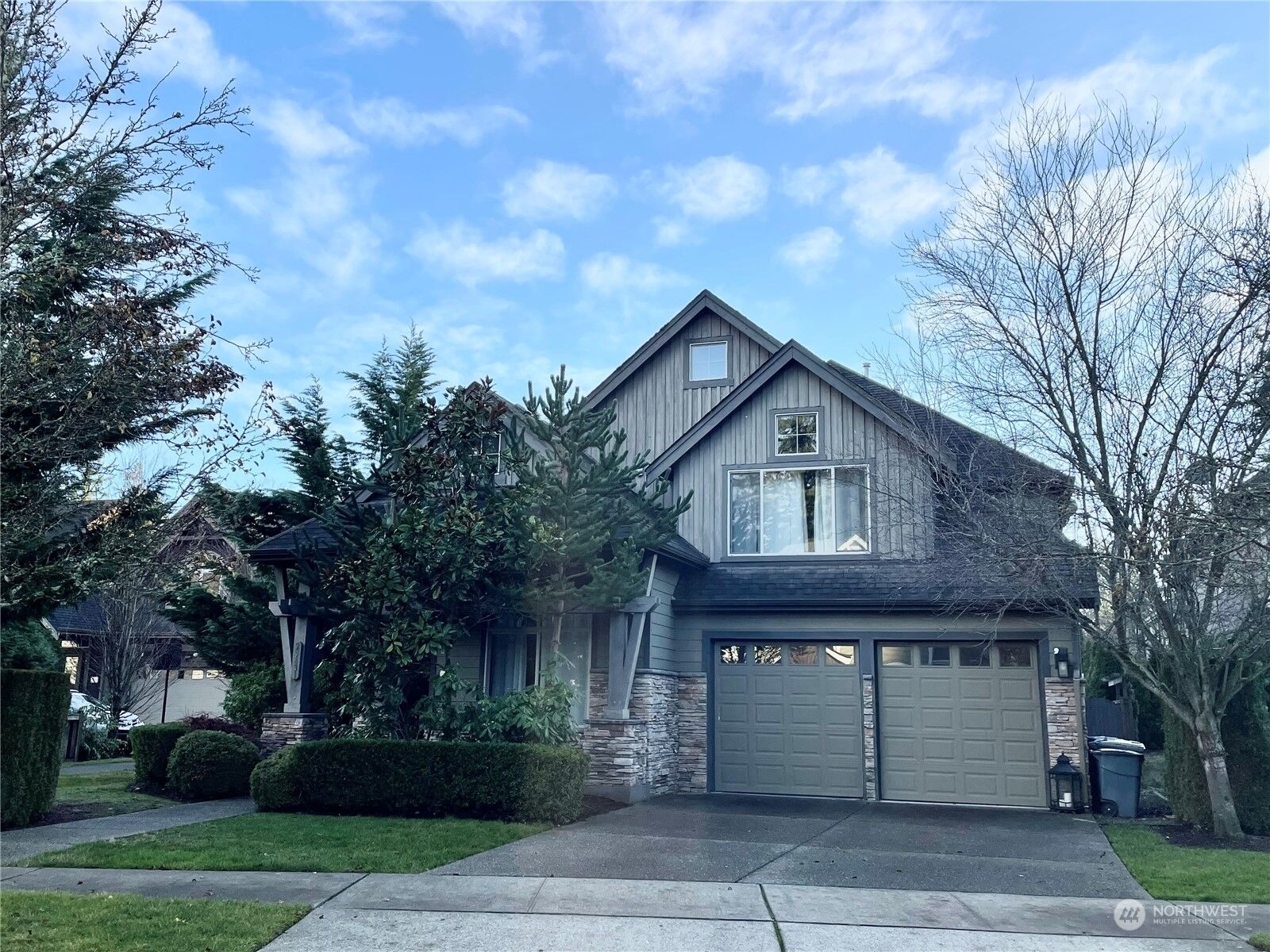 Property Photo:  25831 SE 30th Street  WA 98075 