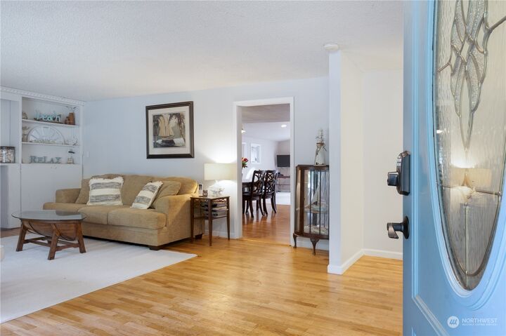 Property Photo:  3724 98th Street NE  WA 98270 