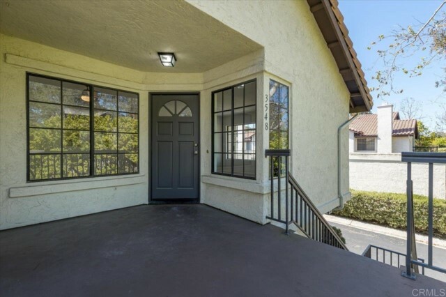 Property Photo:  3548 Seahorn Circle  CA 92130 