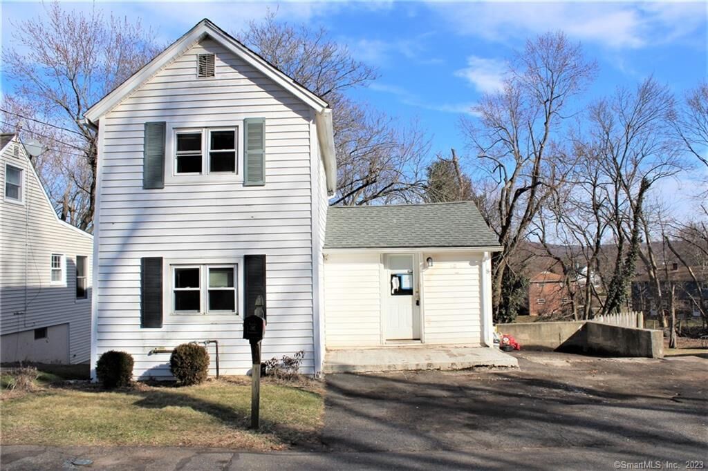 Property Photo: 87 Horton Avenue CT 06450