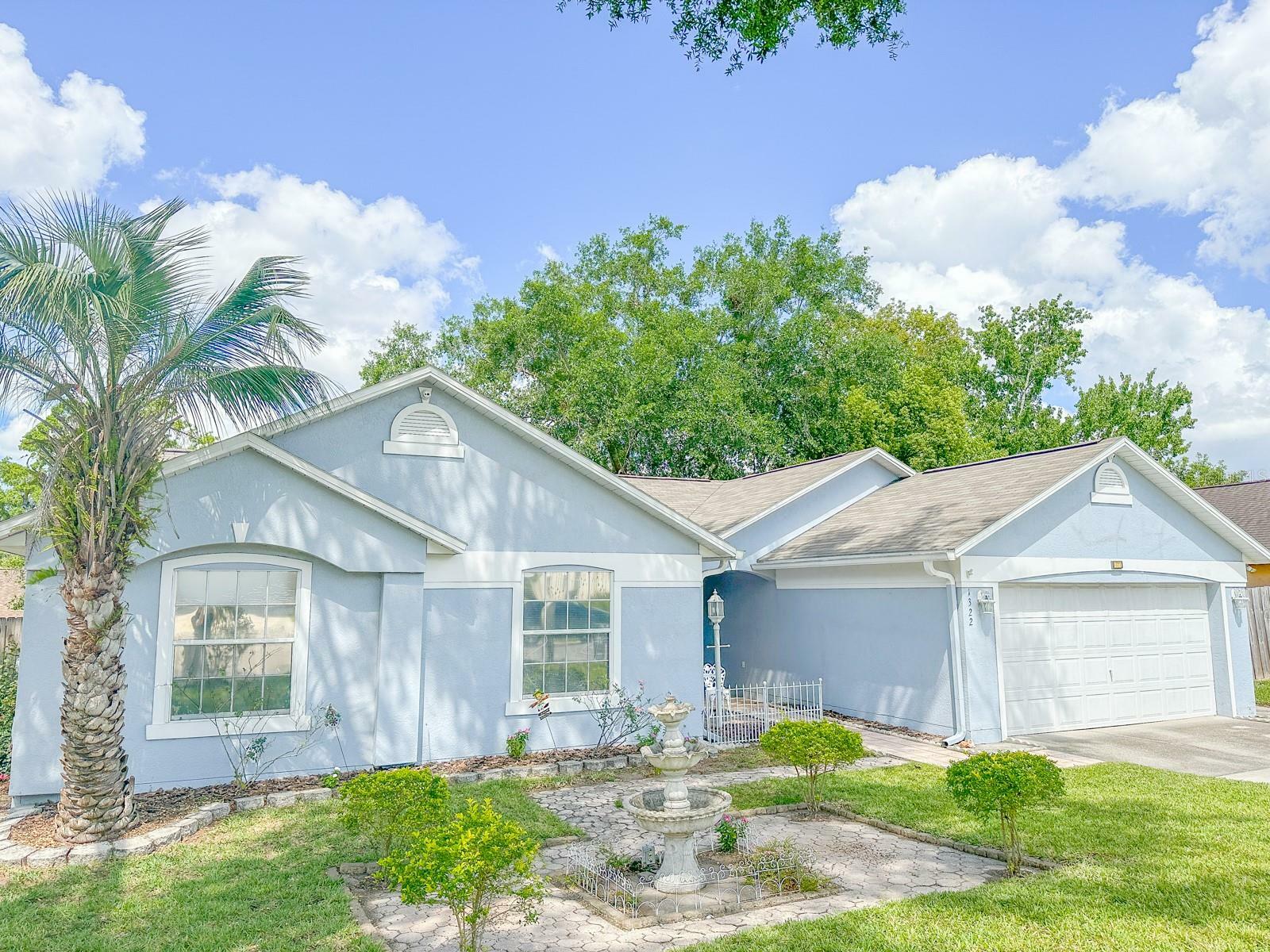 Property Photo:  1322 Ravida Woods Drive  FL 32703 