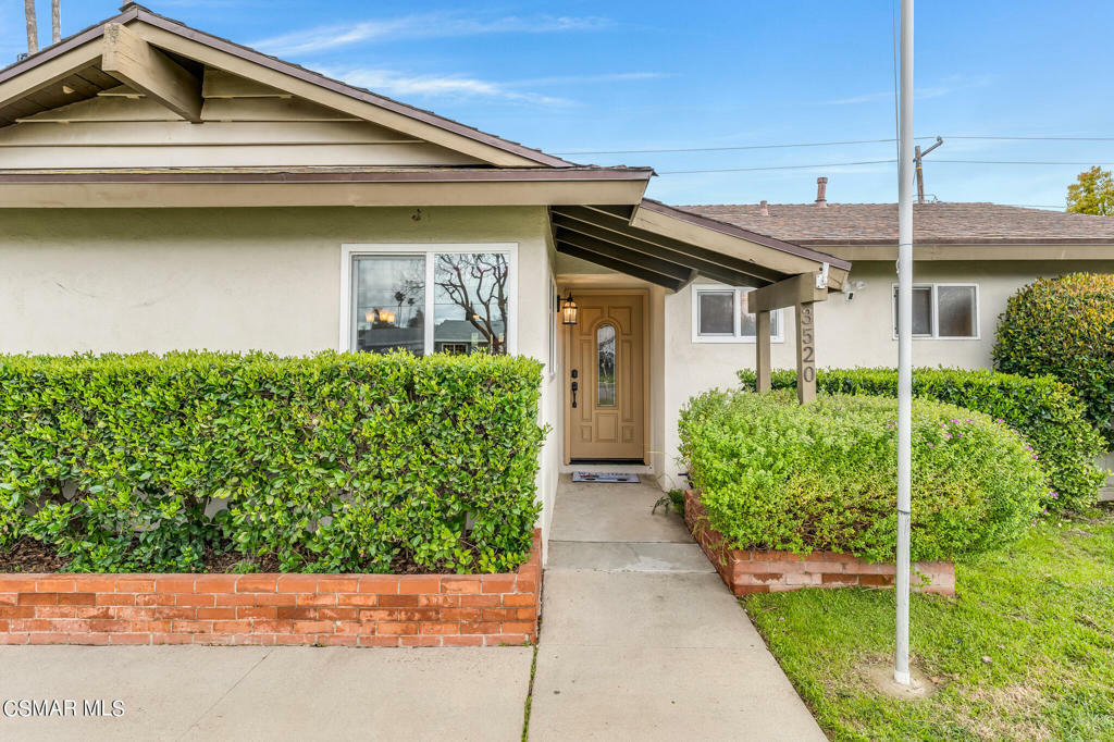 Property Photo:  3520 Evans Drive  CA 93063 