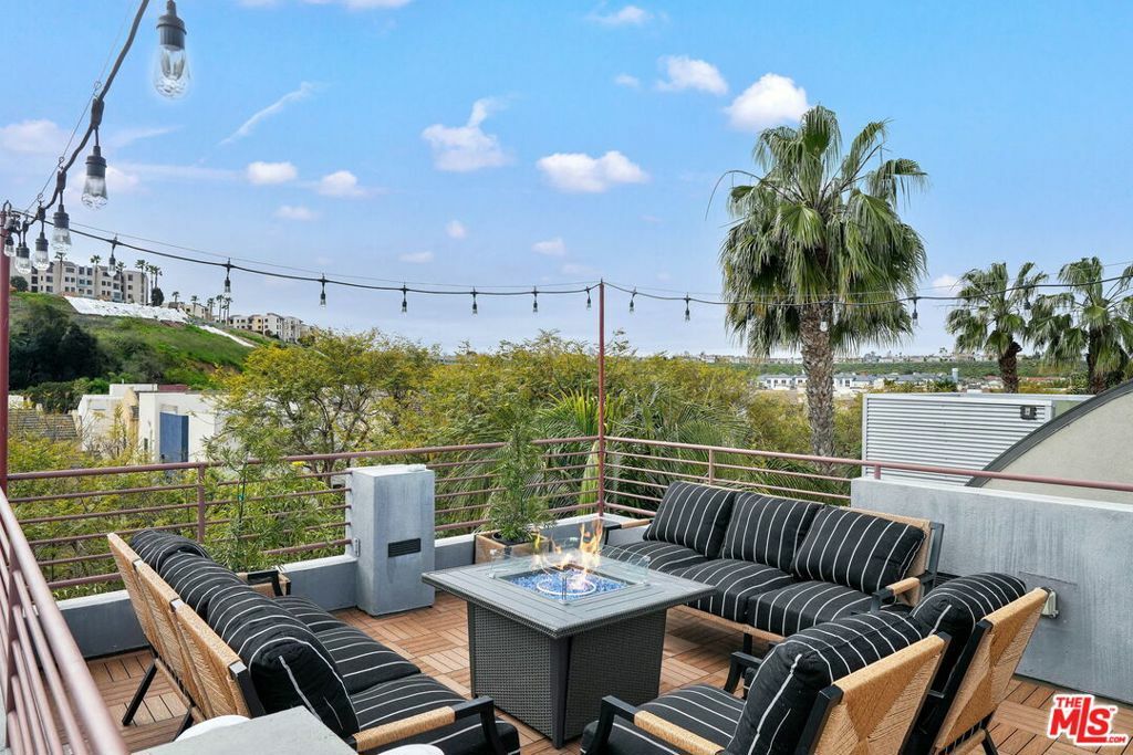 Property Photo: 13017 Discovery Creek CA 90094