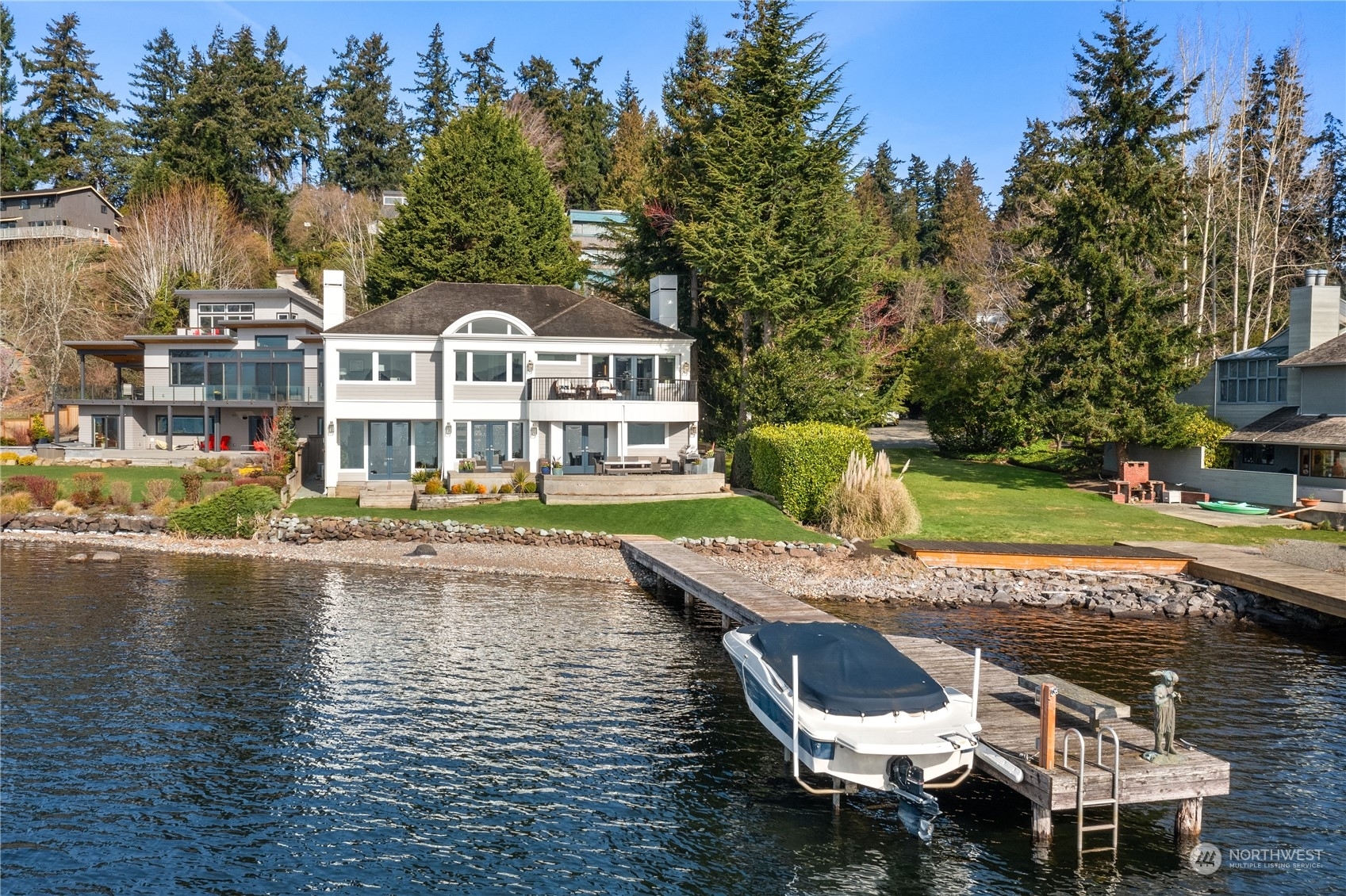 Property Photo: 8301 NE Juanita Drive WA 98034