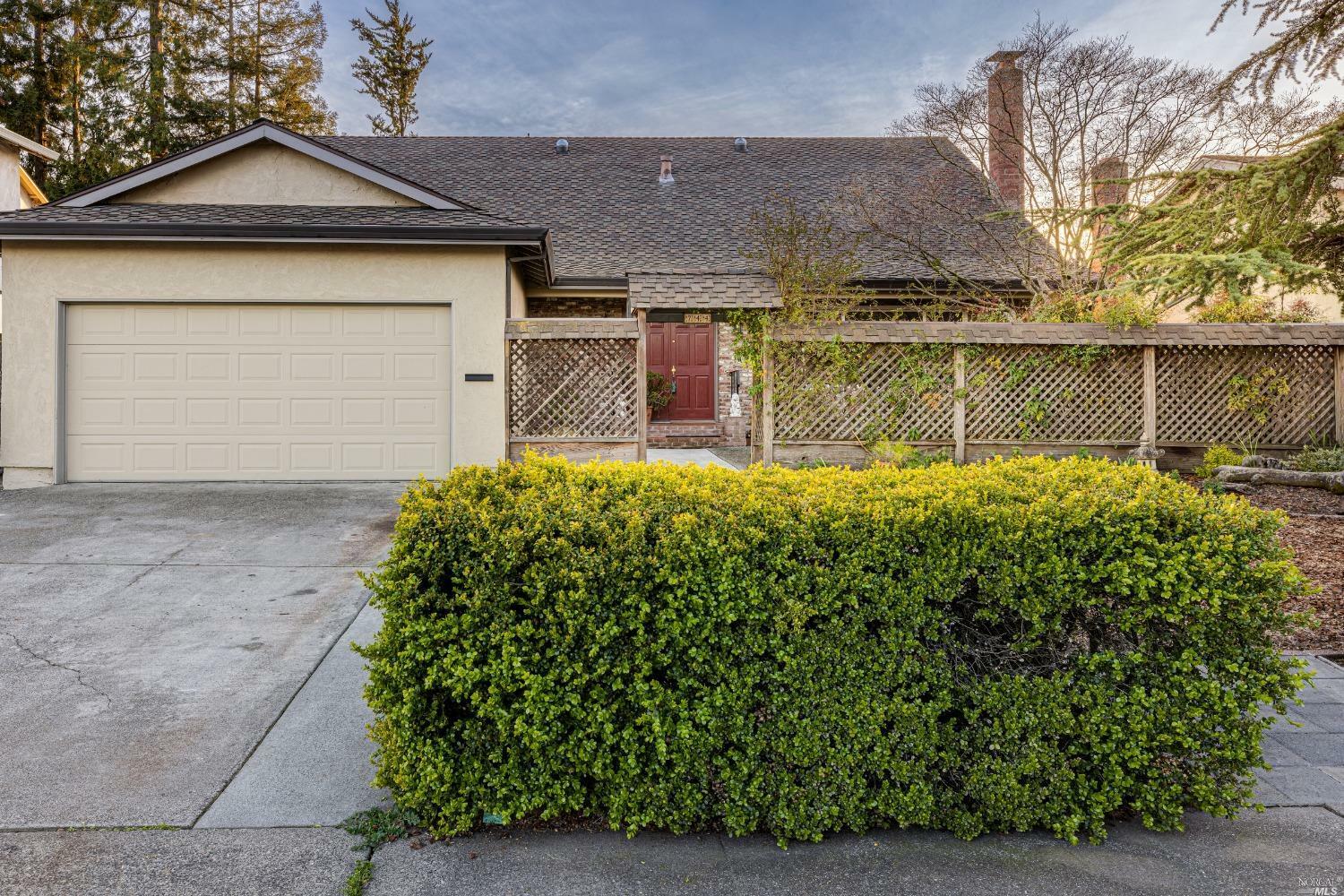 Property Photo:  744 Ely Boulevard  CA 94954 