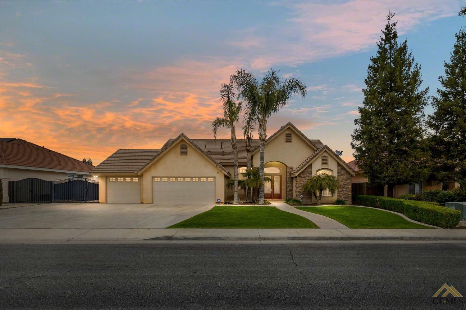 Property Photo:  4400 Rock Lake Drive  CA 93313 