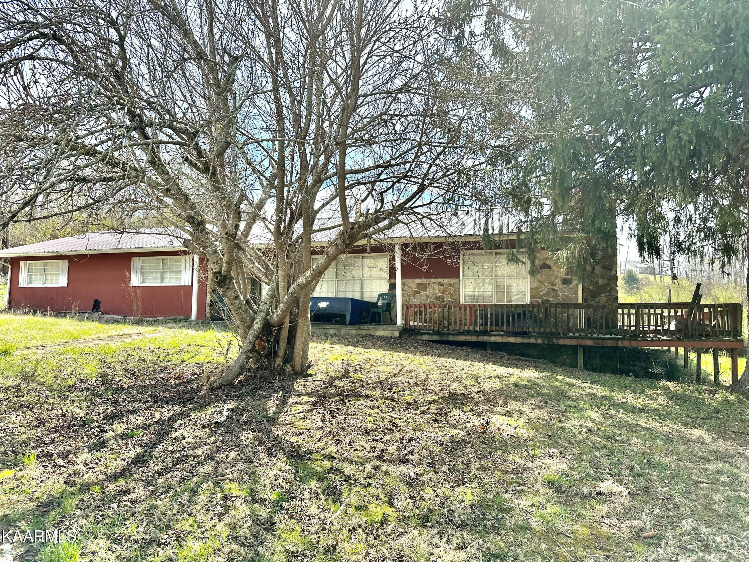 Property Photo:  840 S High Knob Rd  TN 37766 