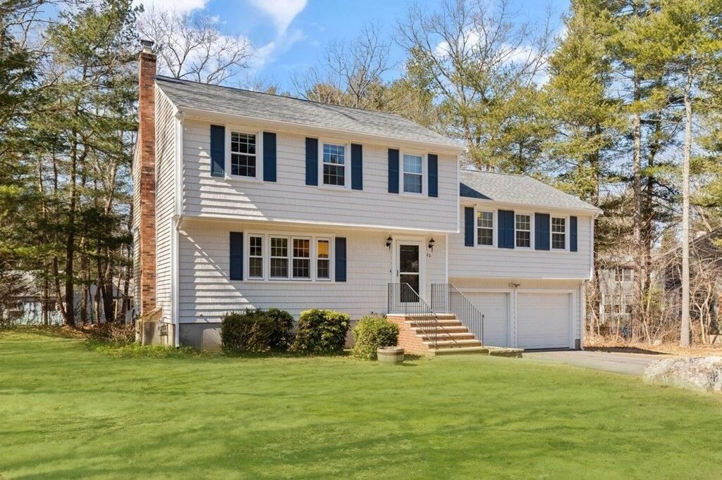 Property Photo:  22 Blair Circle  MA 02067 