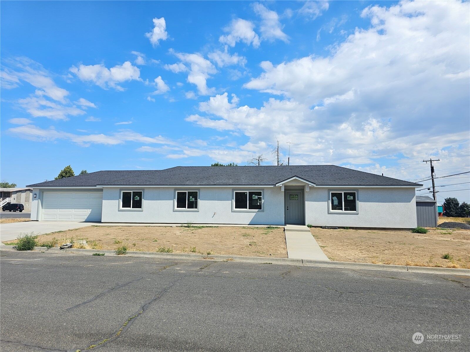 Property Photo: 100 E 4th Street WA 98857