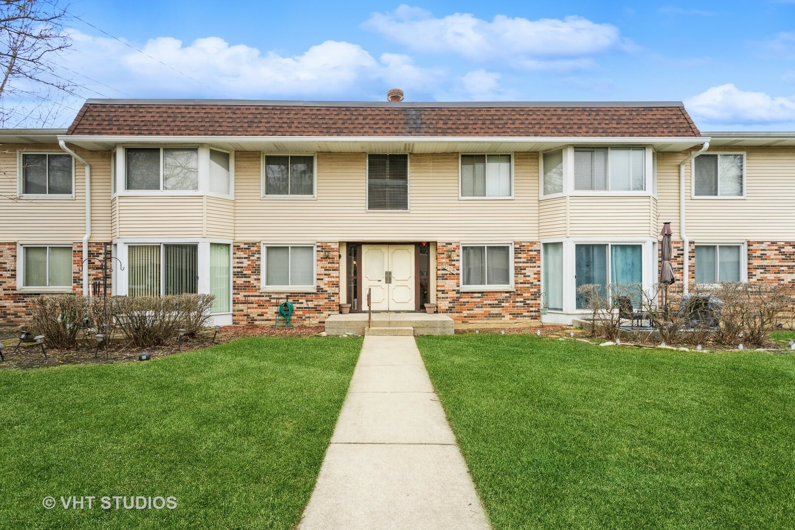 Property Photo:  3104 Roberts Drive 3  IL 60517 