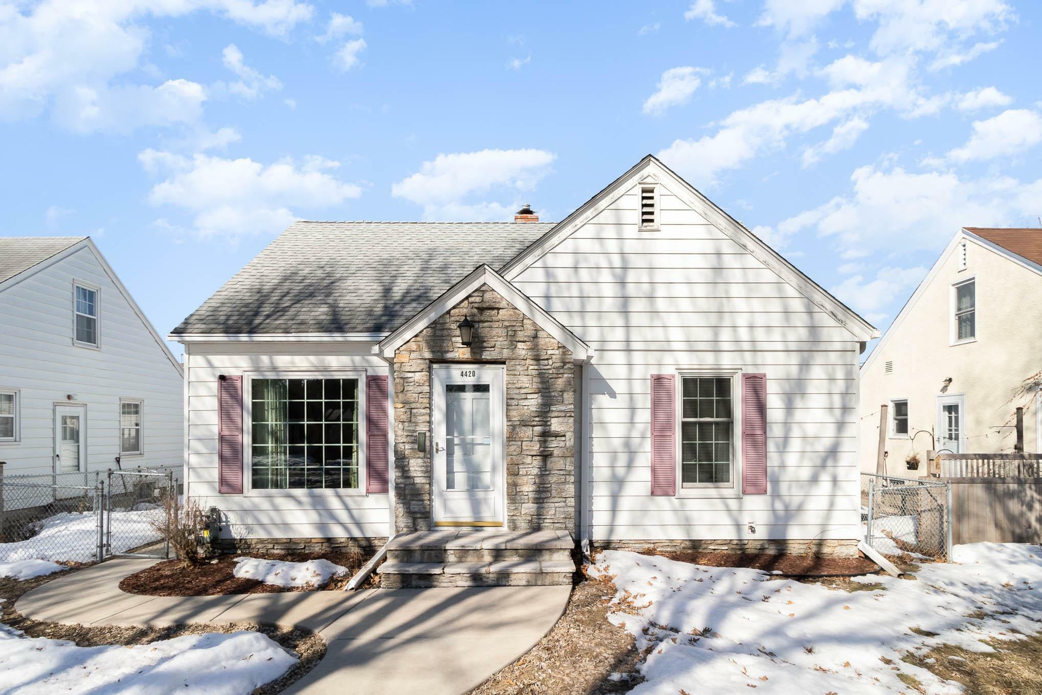 Property Photo:  4420 Oakland Avenue  MN 55407 