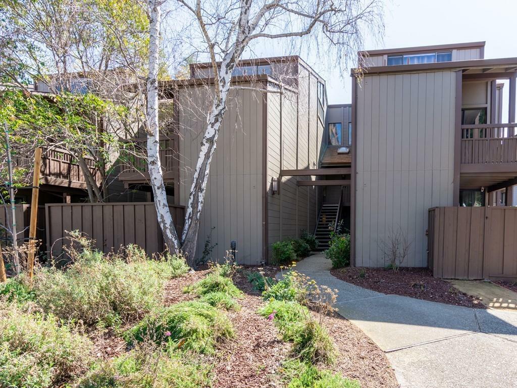Property Photo:  2040 West Middlefield Road 12  CA 94043 