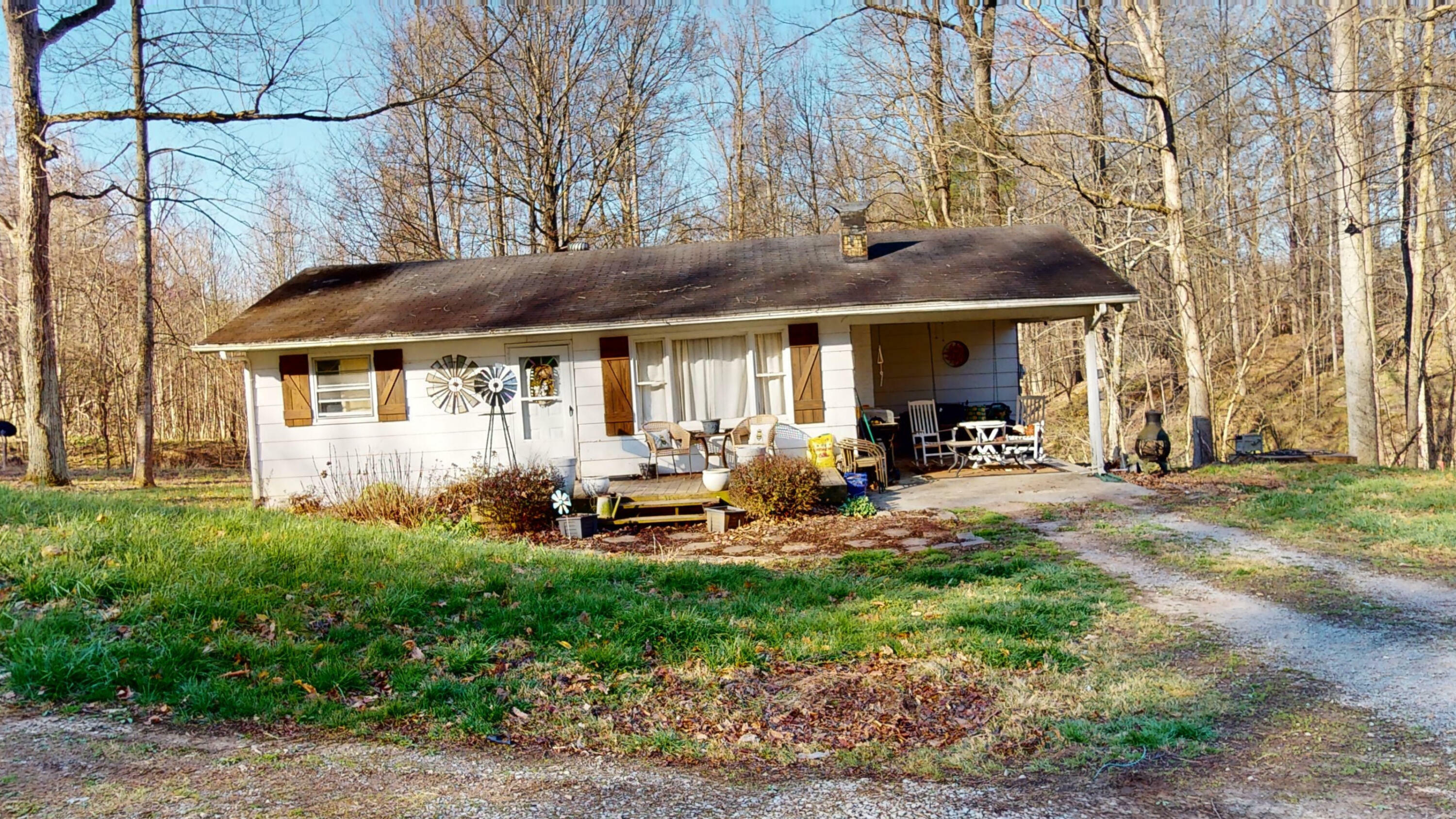 Property Photo:  257 Rock House Road  TN 37659 