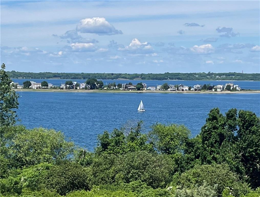 Property Photo:  35 Leeshore Lane  RI 02878 