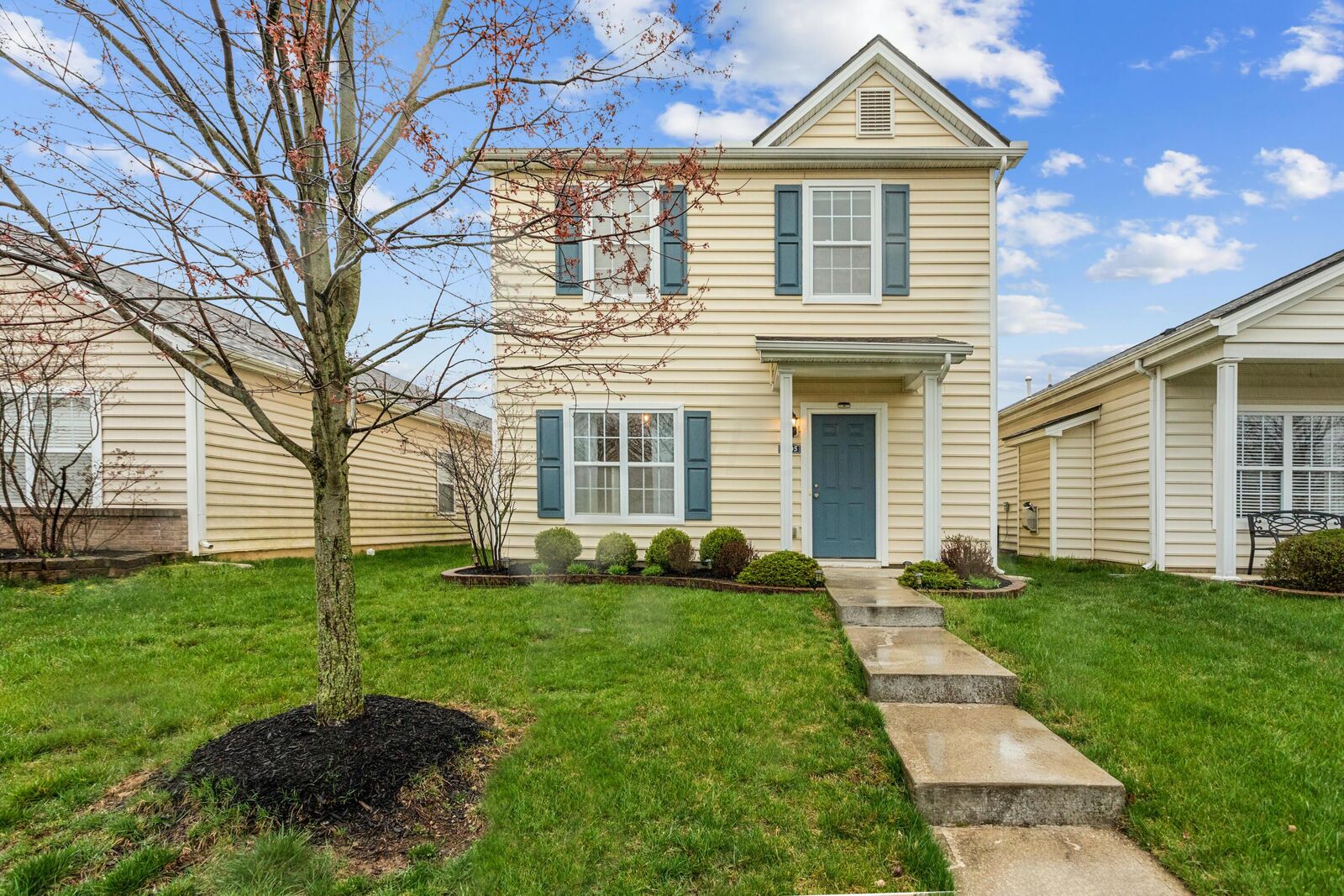 Property Photo:  4005 Redroyal Avenue  OH 43230 