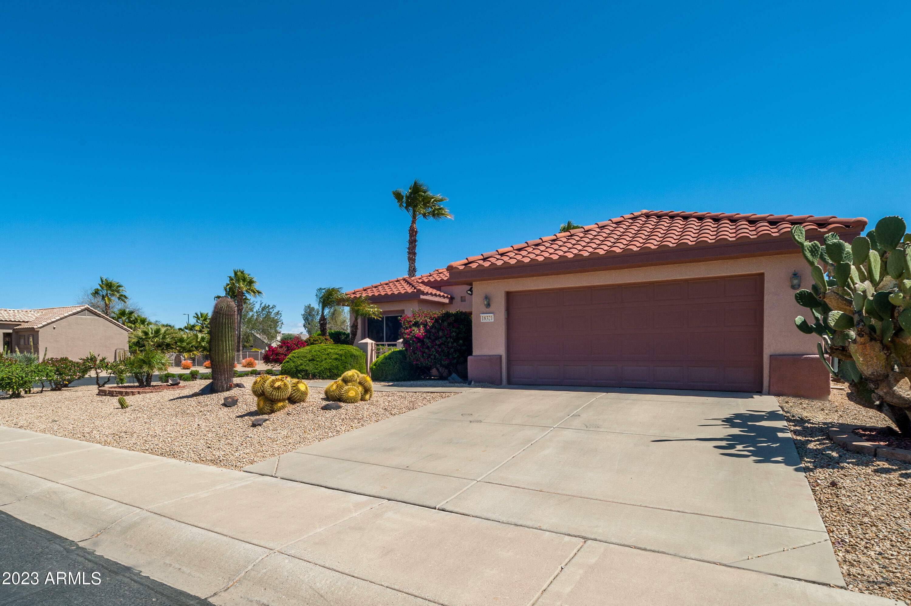 Property Photo:  18321 N Verde Roca Drive  AZ 85374 