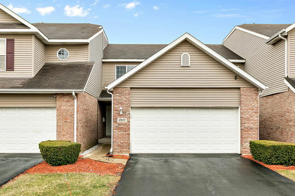 Property Photo:  2517 Cedar Glen Drive  IL 60411 