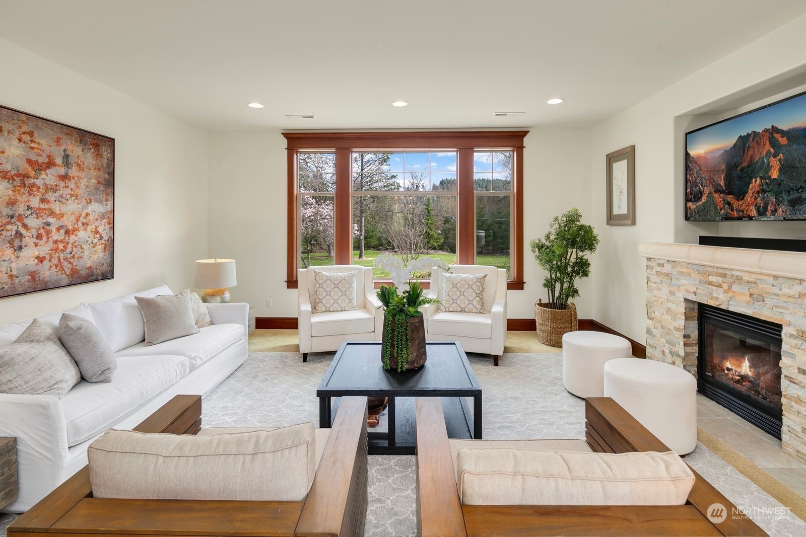 Property Photo: 815 4th Avenue NW WA 98027