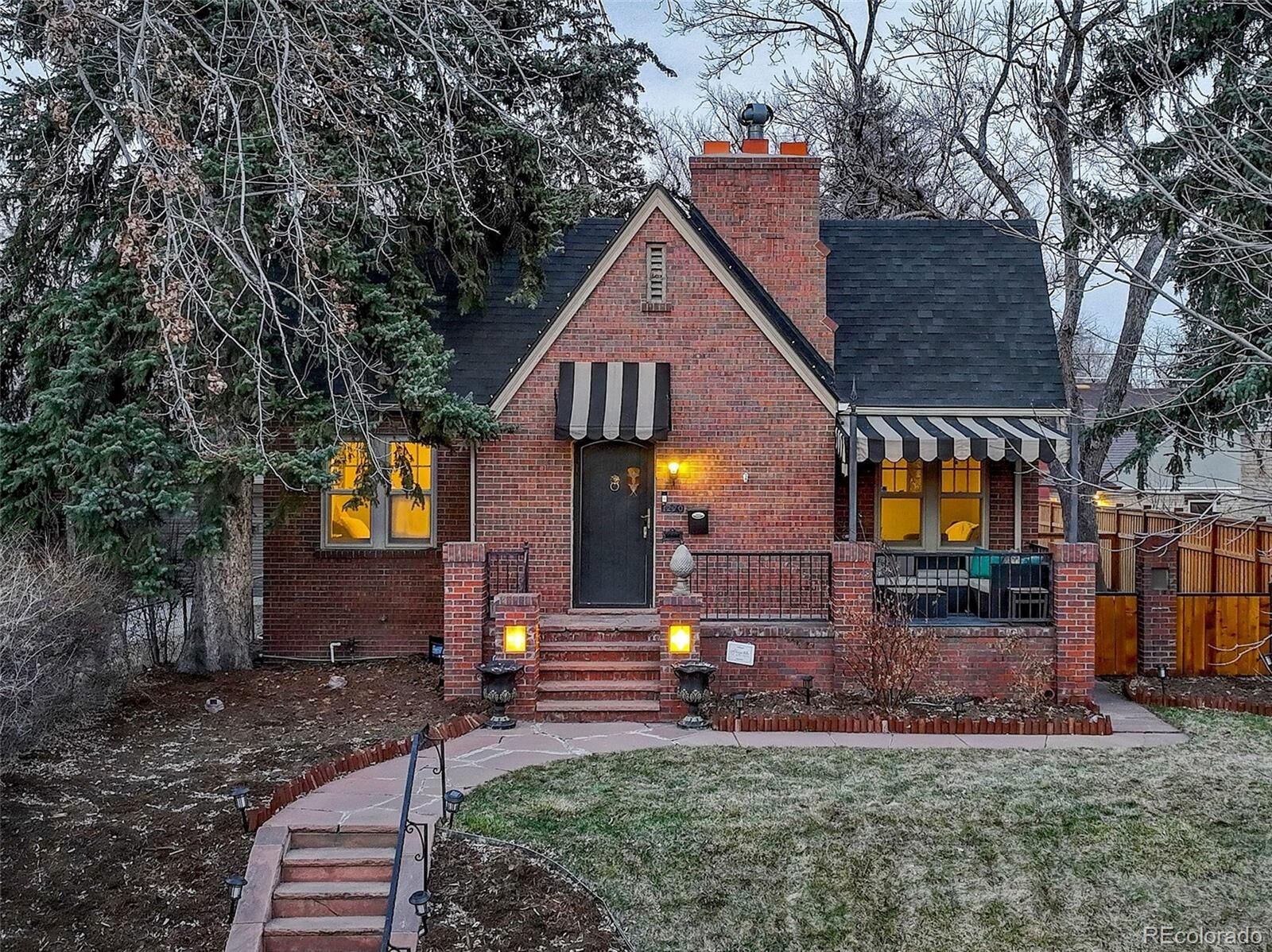 Property Photo: 1270 Dexter Street CO 80220