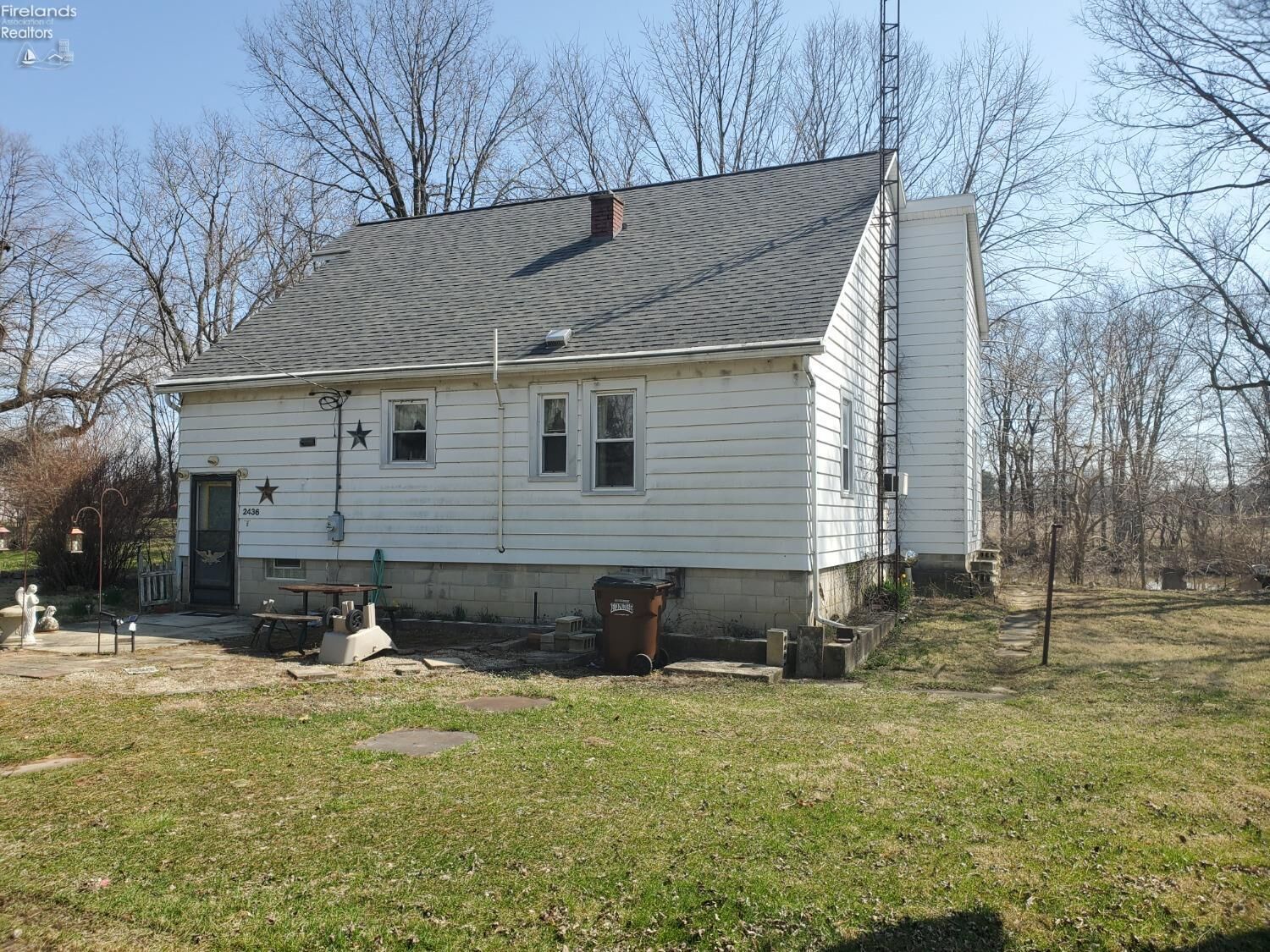 Property Photo:  2436 S Shady Lane  OH 44883 