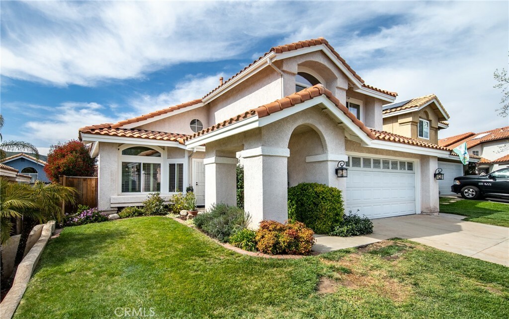 Property Photo:  34972 Hollyoak Way  CA 92399 