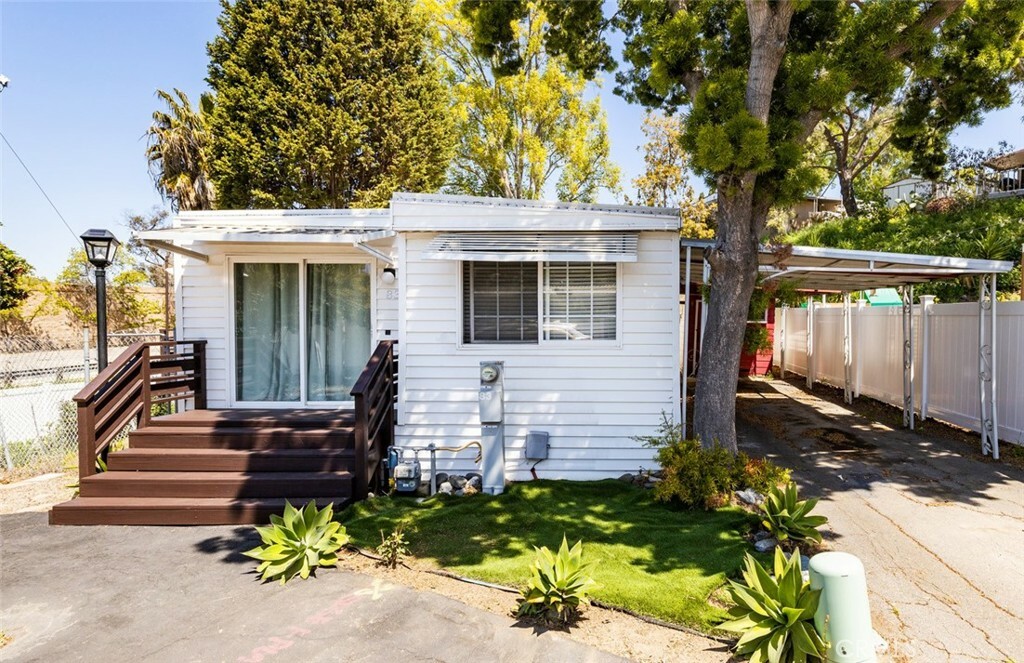 Property Photo:  32802 Valle Road 83  CA 92675 