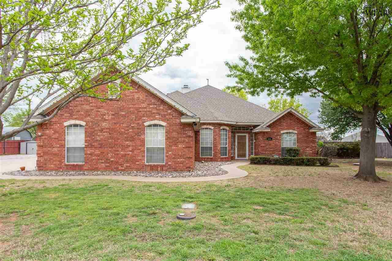 Property Photo:  311 Seabea Drive  TX 76308 