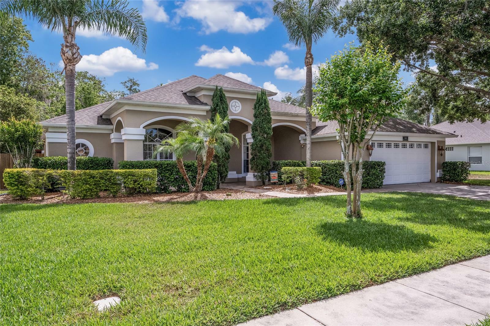 Property Photo:  3268 Hawks Nest Drive  FL 34741 