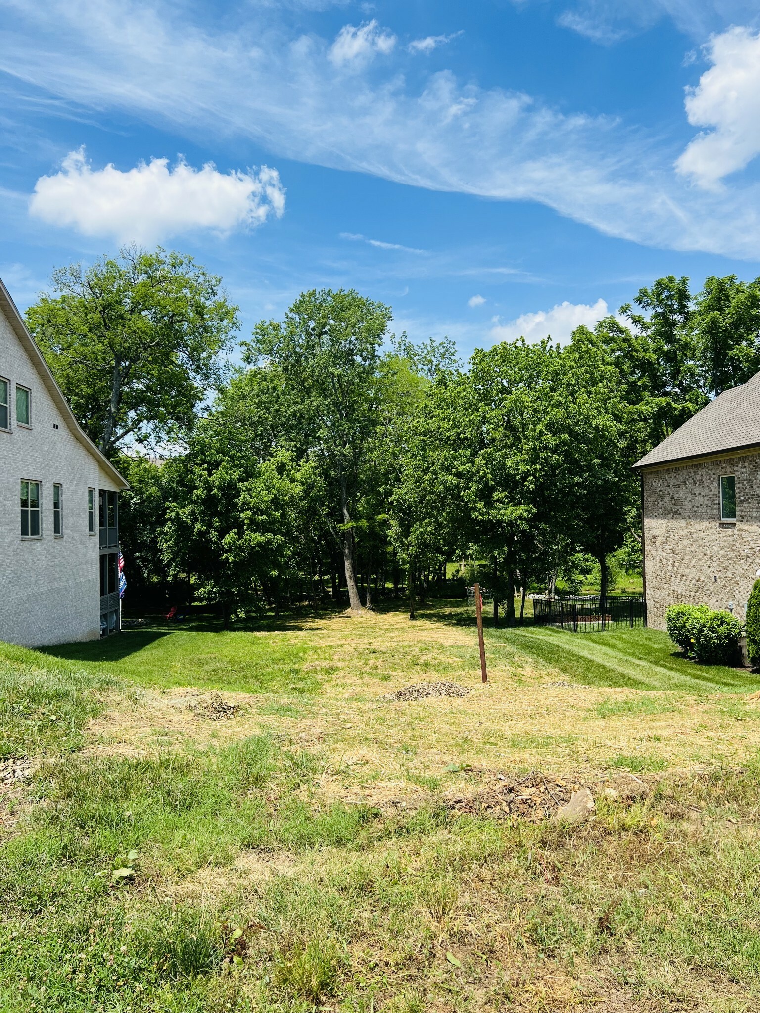 Property Photo:  2040 Albatross Way  TN 37066 