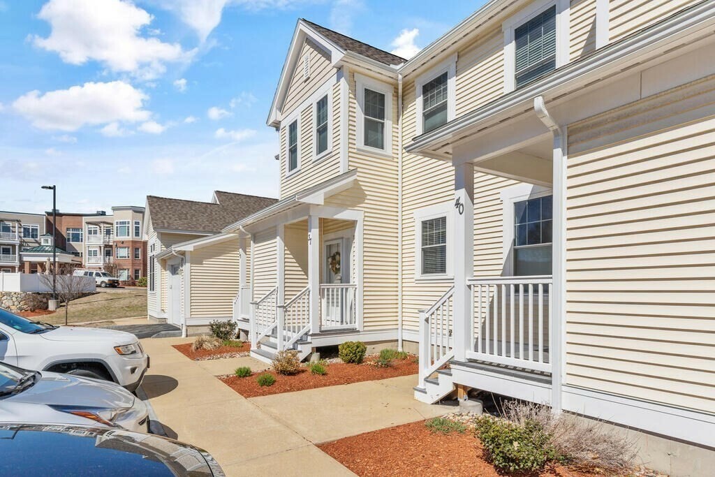 Property Photo: 855 Main Street 37 MA 01801