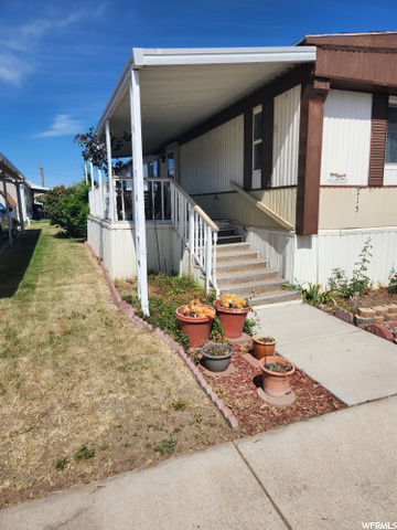 Property Photo: 1111 N 2000 W 215 UT 84404