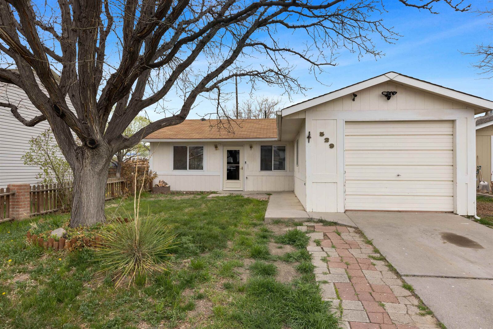 Property Photo: 529 Sara Lane CO 81520