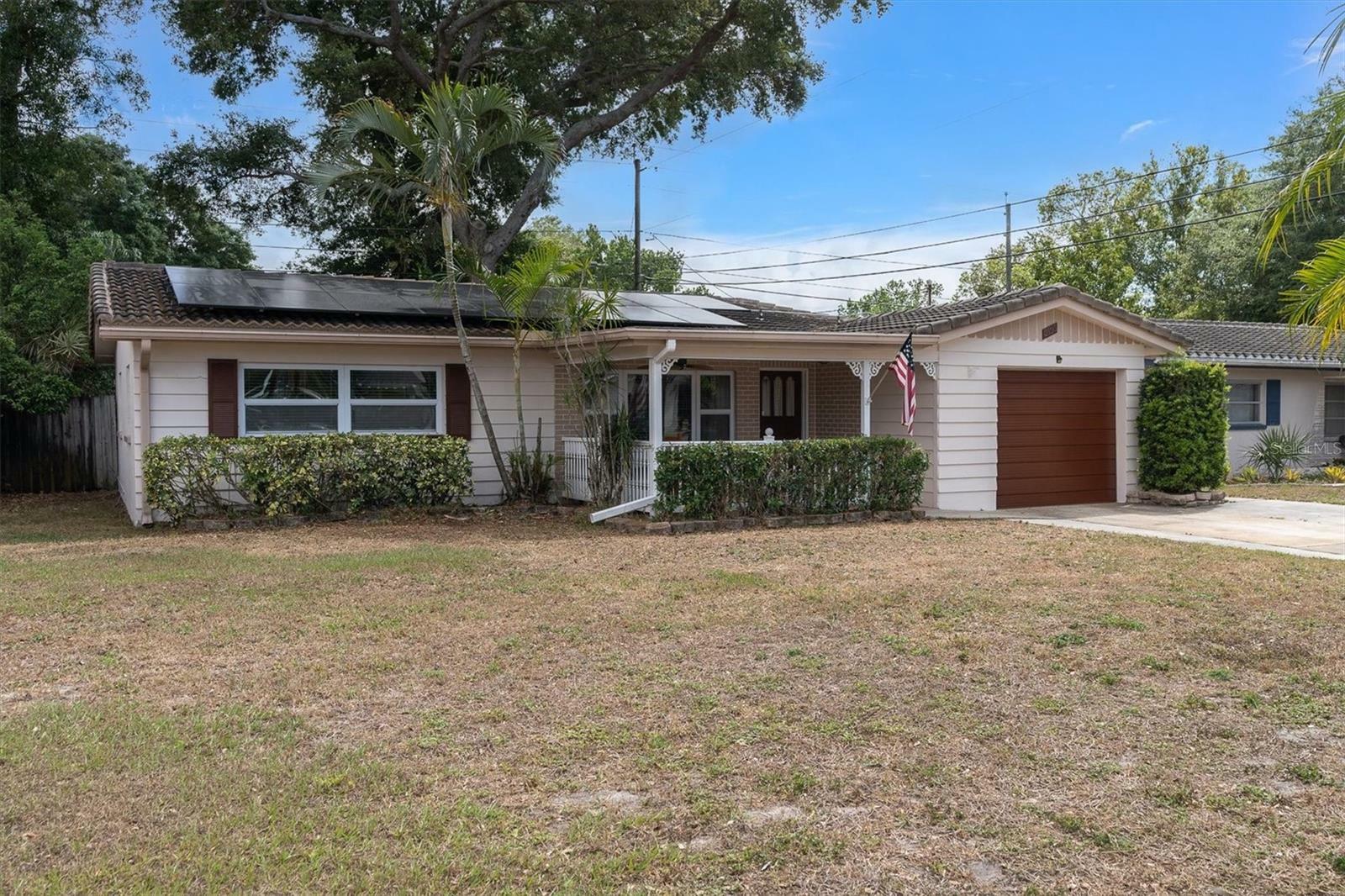 Property Photo:  2125 Indigo Drive  FL 33763 