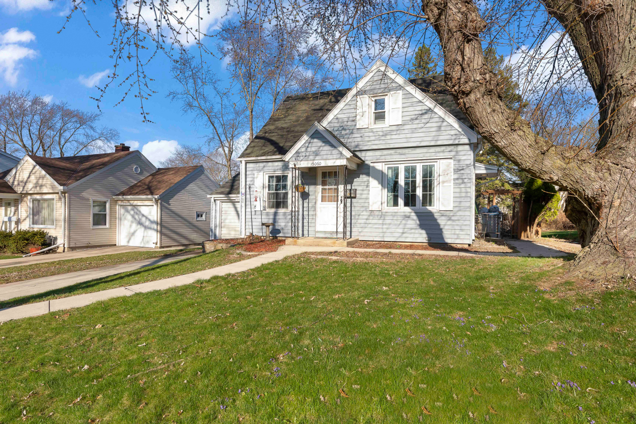 Property Photo:  3060 S 53rd St  WI 53219 