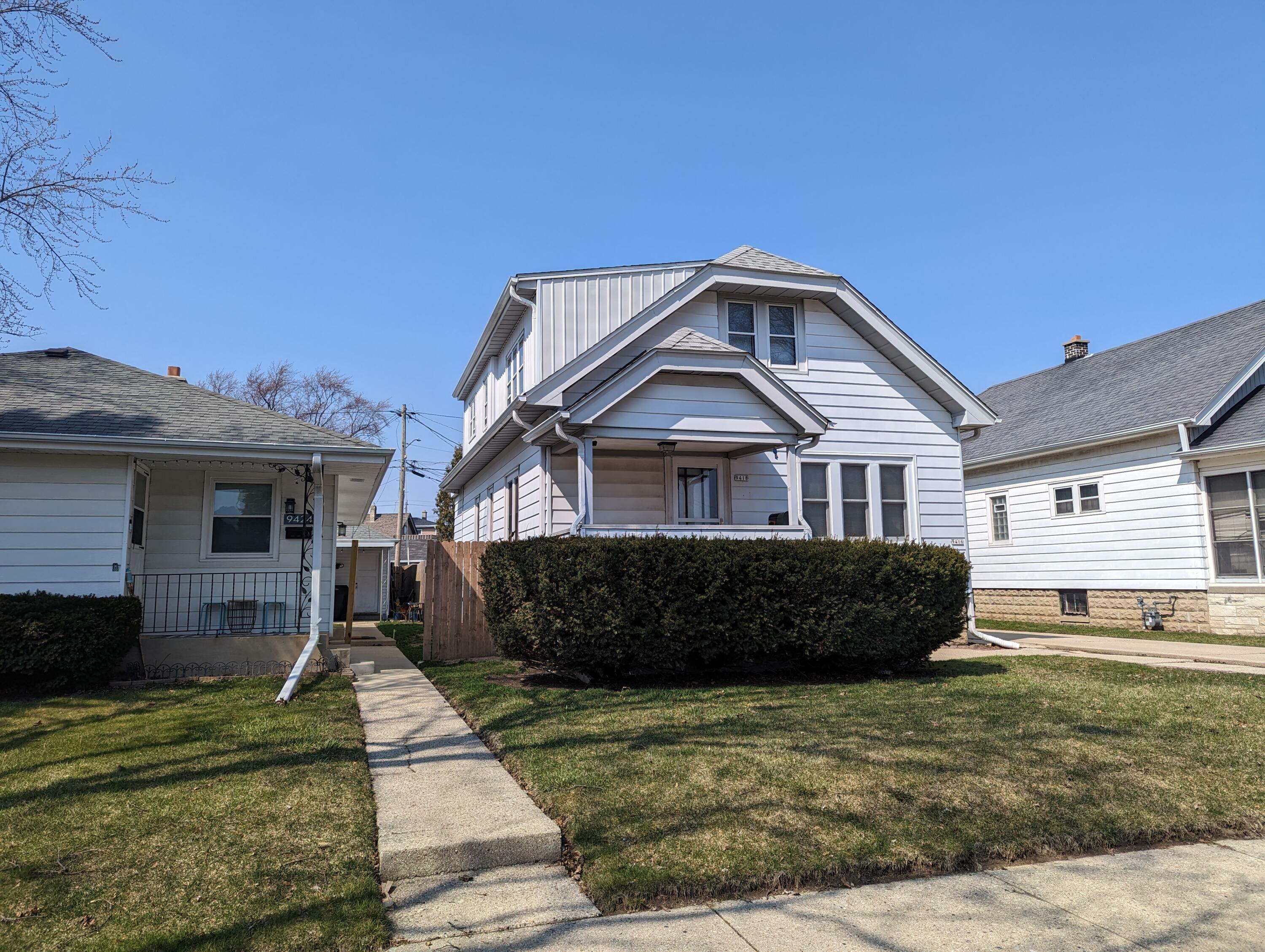 9416 W Orchard St 9418  West Allis WI 53214 photo