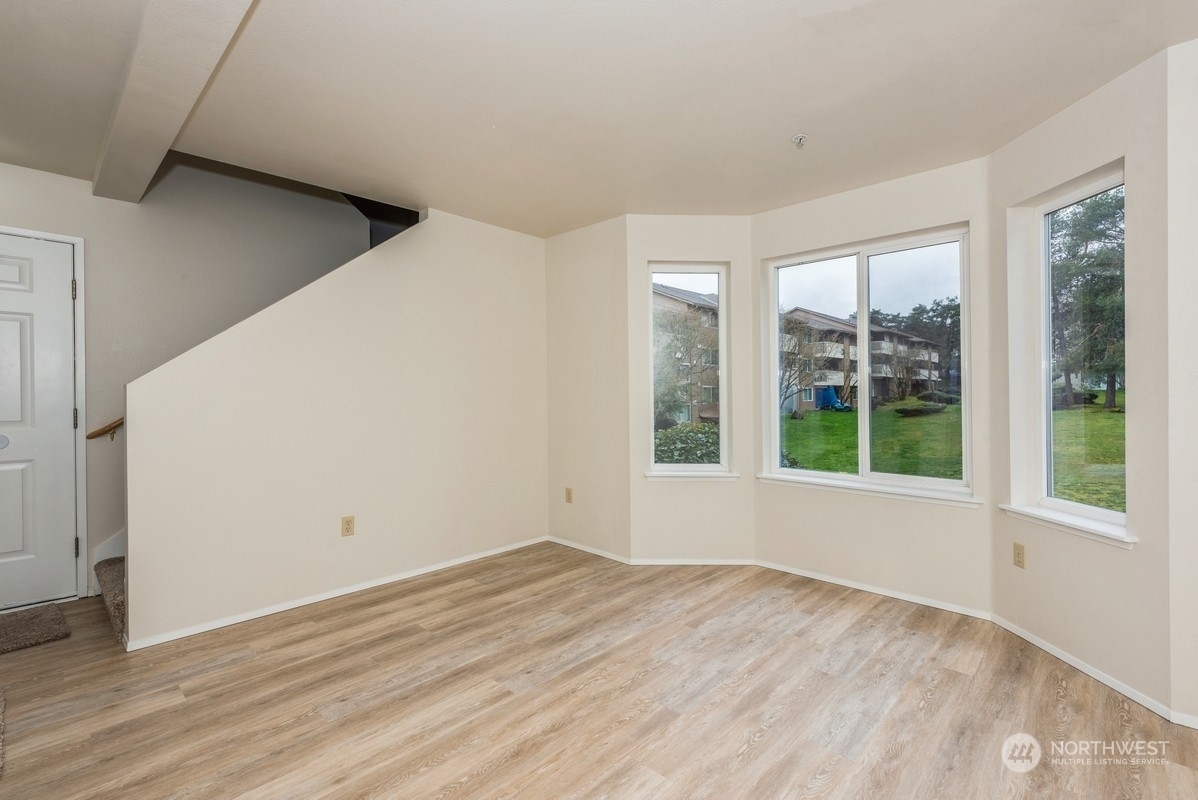 Property Photo: 10 E Casino Road B10 WA 98208