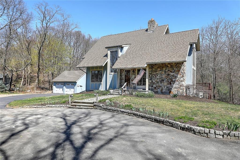 Property Photo: 19 Manning Dr RI 02806