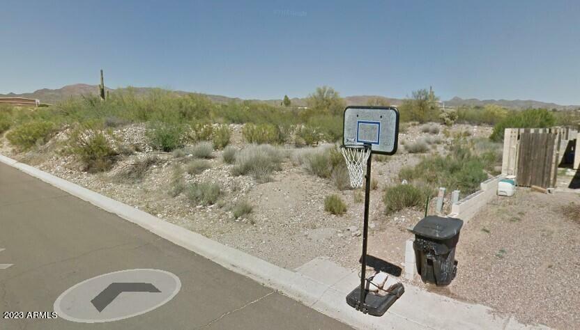 Property Photo:  516 W Greenwich Road  AZ 85137 