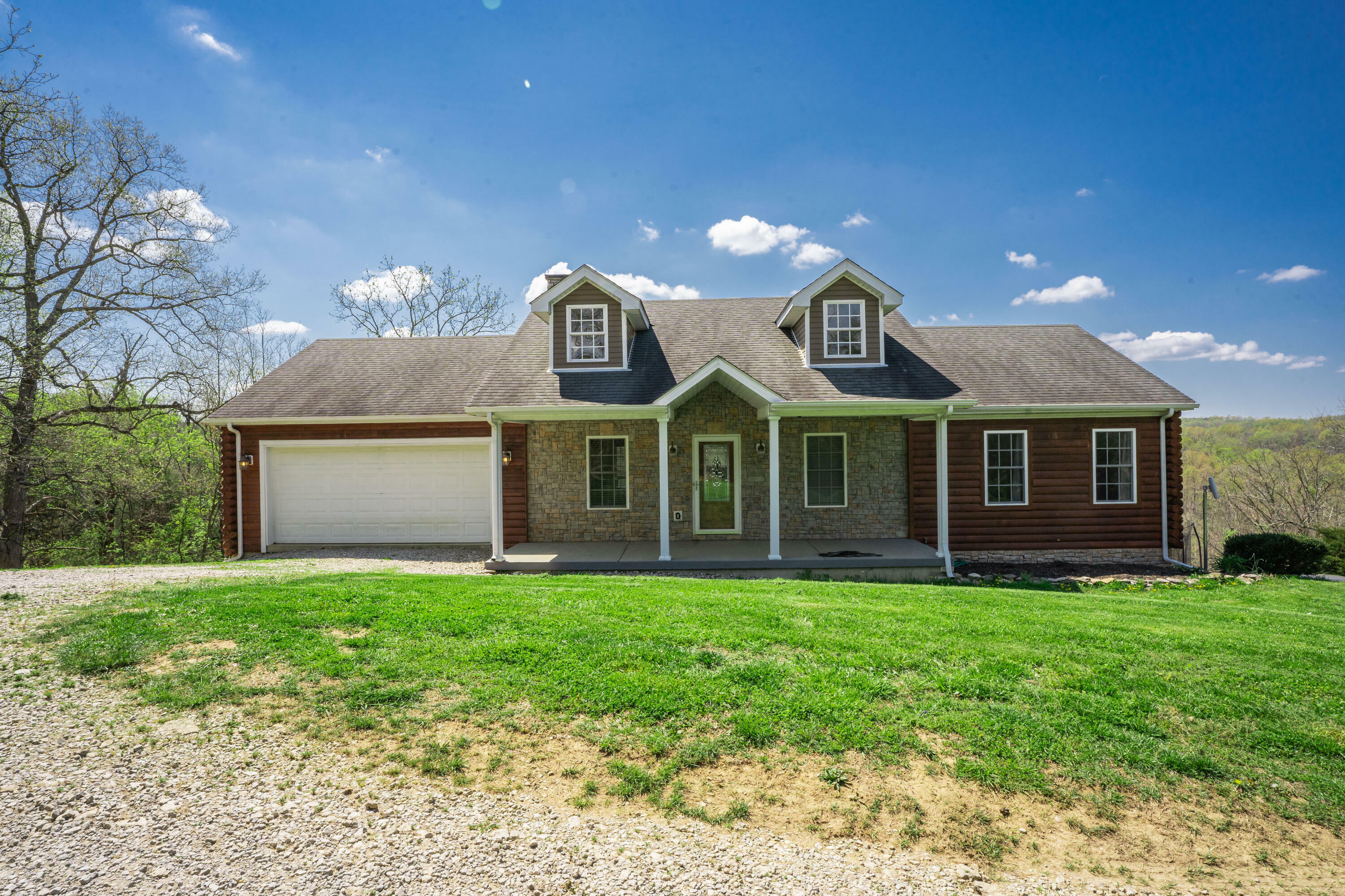 Property Photo:  4920 Flat Creek Road  KY 40601 