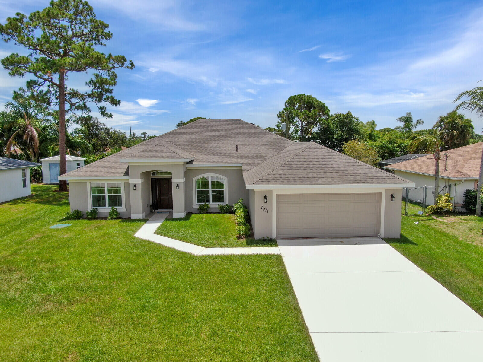 Property Photo: 2071 SE Benedictine Street FL 34983