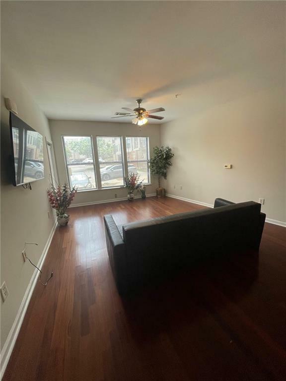 Property Photo:  898 Oak Street SW 3114  GA 30310 