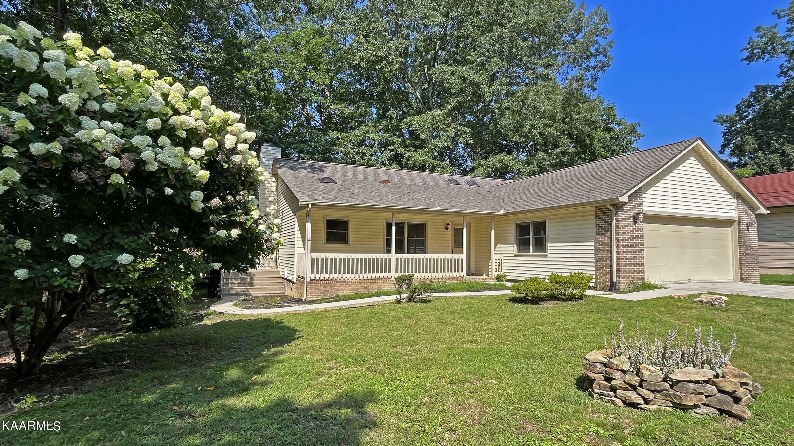 Property Photo:  14 Oxford Circle  TN 38558 