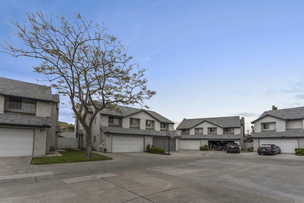 Property Photo:  1130 Sumner Ave F  CA 92021 